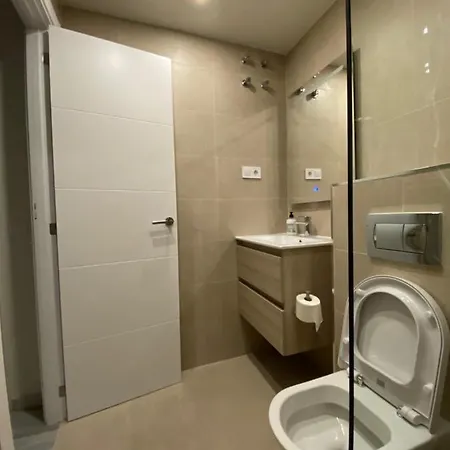 Seaside Haven: With Terrace Apartment Fuengirola