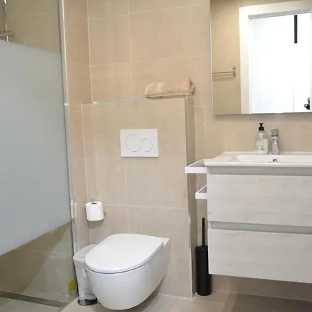 2 Bedroom 2 Bathroom In The Heart Of With Big Terrace And Free Parking Space Close To Lägenhet