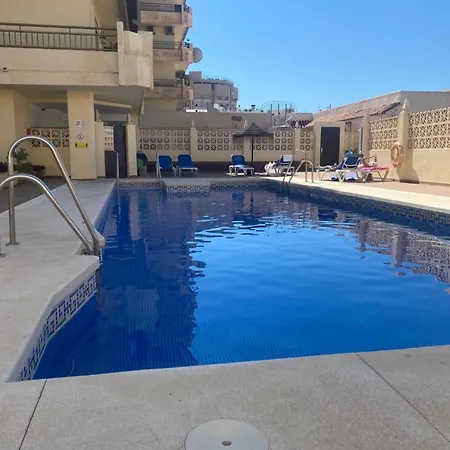 Lägenhet 2 Bedroom 2 Bathroom In The Heart Of With Big Terrace And Free Parking Space Close To