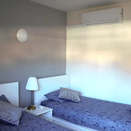 Lägenhet 2 Bedroom 2 Bathroom In The Heart Of With Big Terrace And Free Parking Space Close To